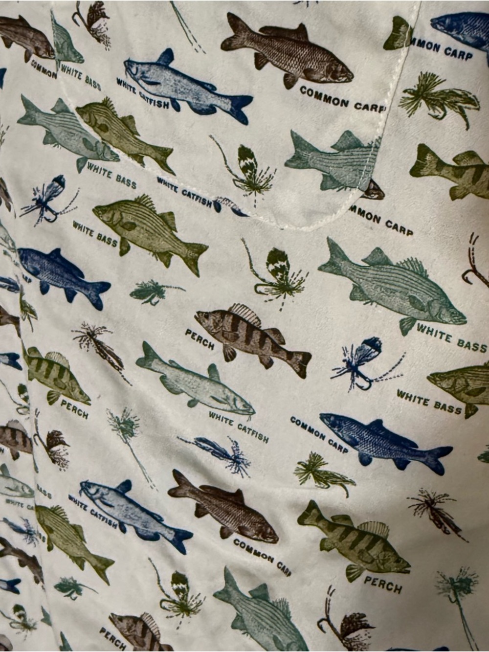 Mens Medium Short-Sleeve Cream Fish Print Button-Down Shirt